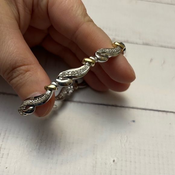 Elegant 1.00 Natural Diamond Wave Women's Bracelet - Picture 4 of 8